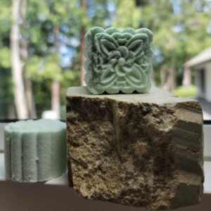 https://ucan-cannabis.ca/wp-content/uploads/2022/02/Infused_Bath_Bomb-–-Lime_Eucalyptus_Mint-1-300x300.jpg